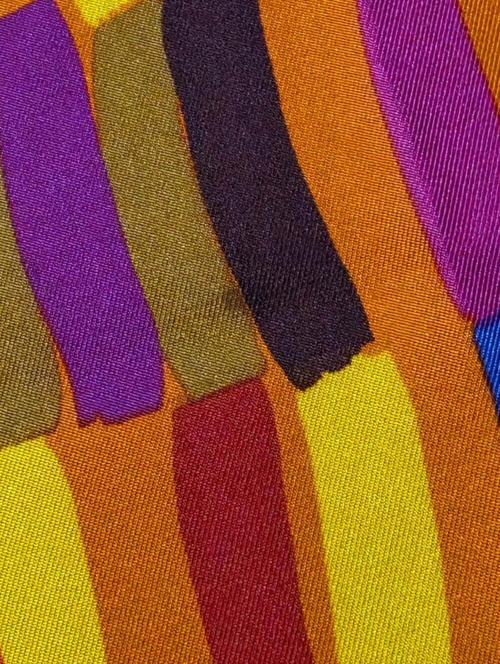 GUCCI SCARF - Picture 10 of 15